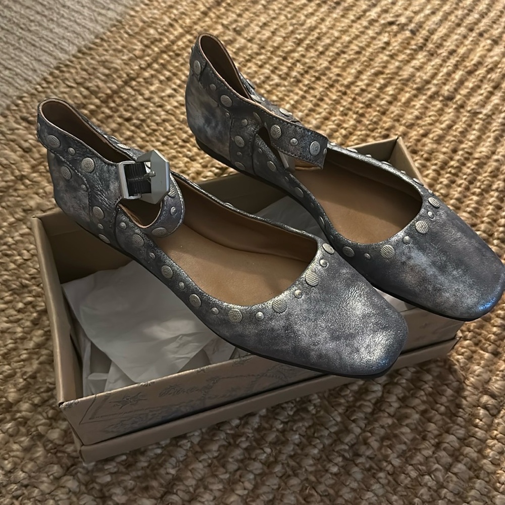 Free People Mystic Mary Jane Flats 9 NEW in box